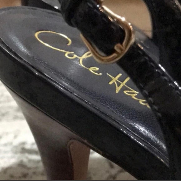 Cole Haan Patent Leather heel w/ Nike Air - Picture 2 of 5